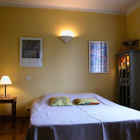 Chambres D'Hotes Saint Veredeme Pujaut Экстерьер фото